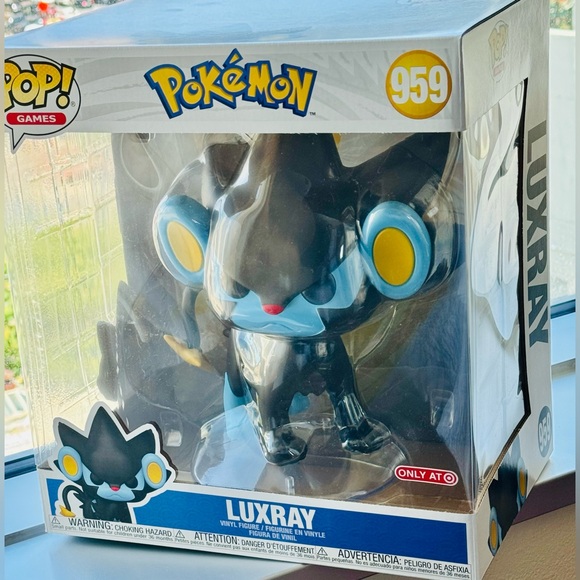 NWT - POKÉMON “Luxray” 959 Funko PoP! Vinyl 10” Figure - LIMITED EDITION - Picture 4 of 12